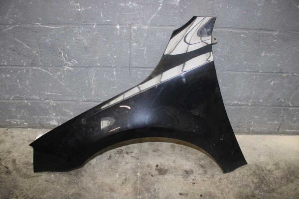 AILE AVANT GAUCHE OCTAVIA 2013-2017 - Vue 1